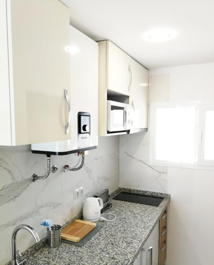 Babylon Tourist Apartments Беналмадена Екстериор снимка