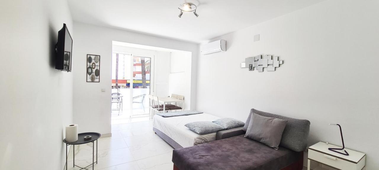 Babylon Tourist Apartments Беналмадена Екстериор снимка
