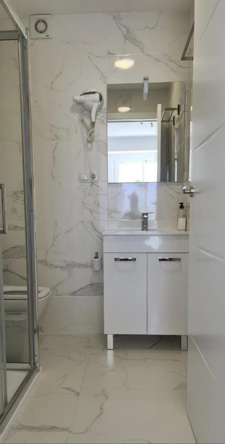 Babylon Tourist Apartments Беналмадена Екстериор снимка