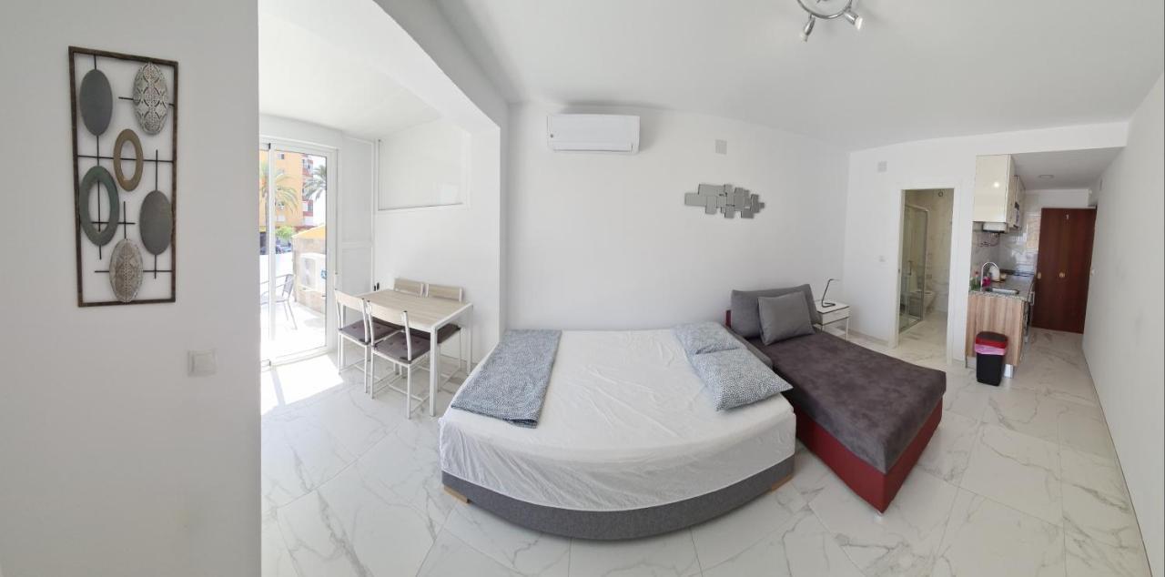 Babylon Tourist Apartments Беналмадена Екстериор снимка